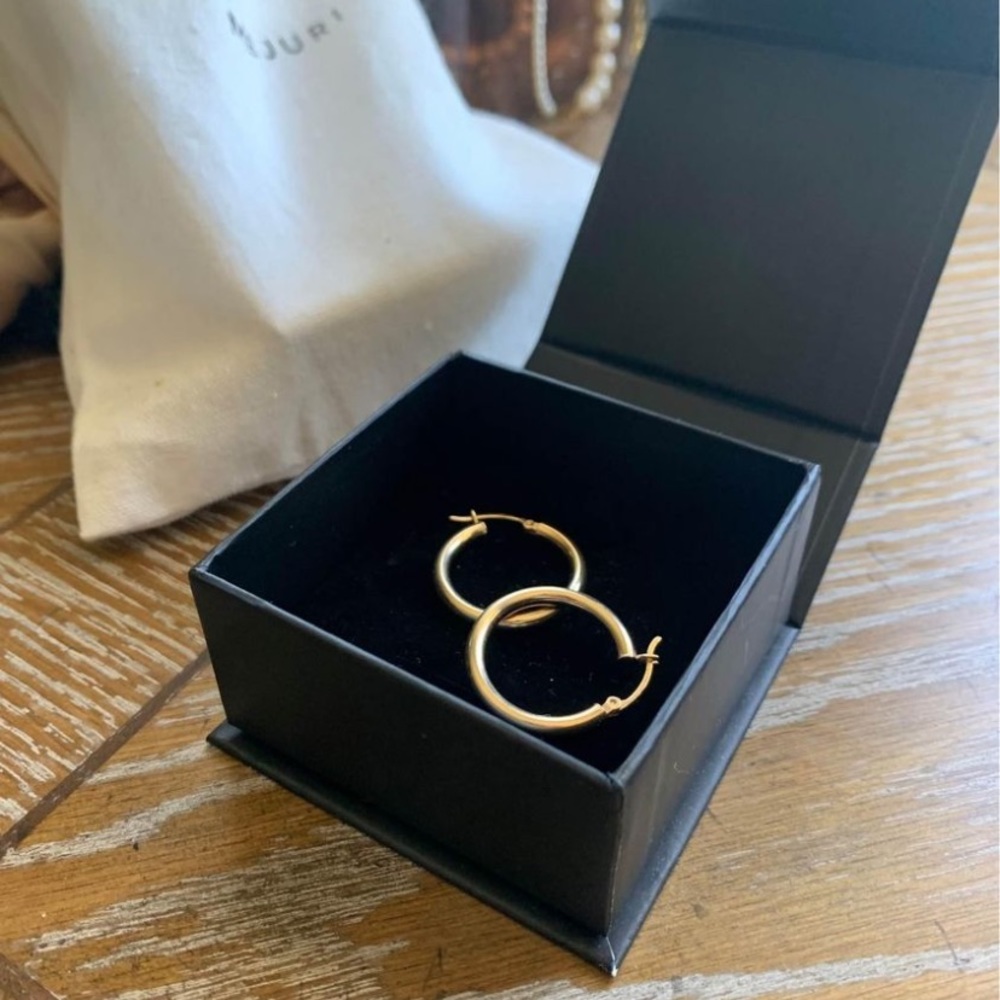 14k solid gold m jewelry hoop earrings